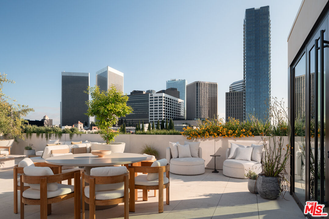 9900 S Santa Monica Blvd Unit: PHE