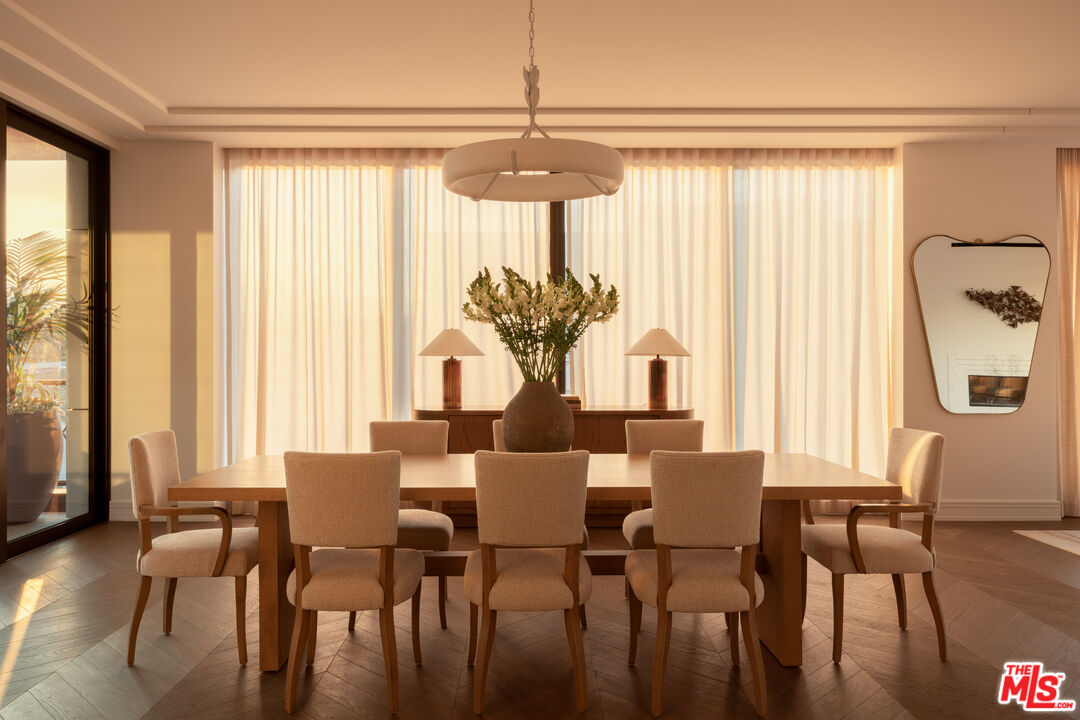 9900 S Santa Monica Blvd Unit: PHE