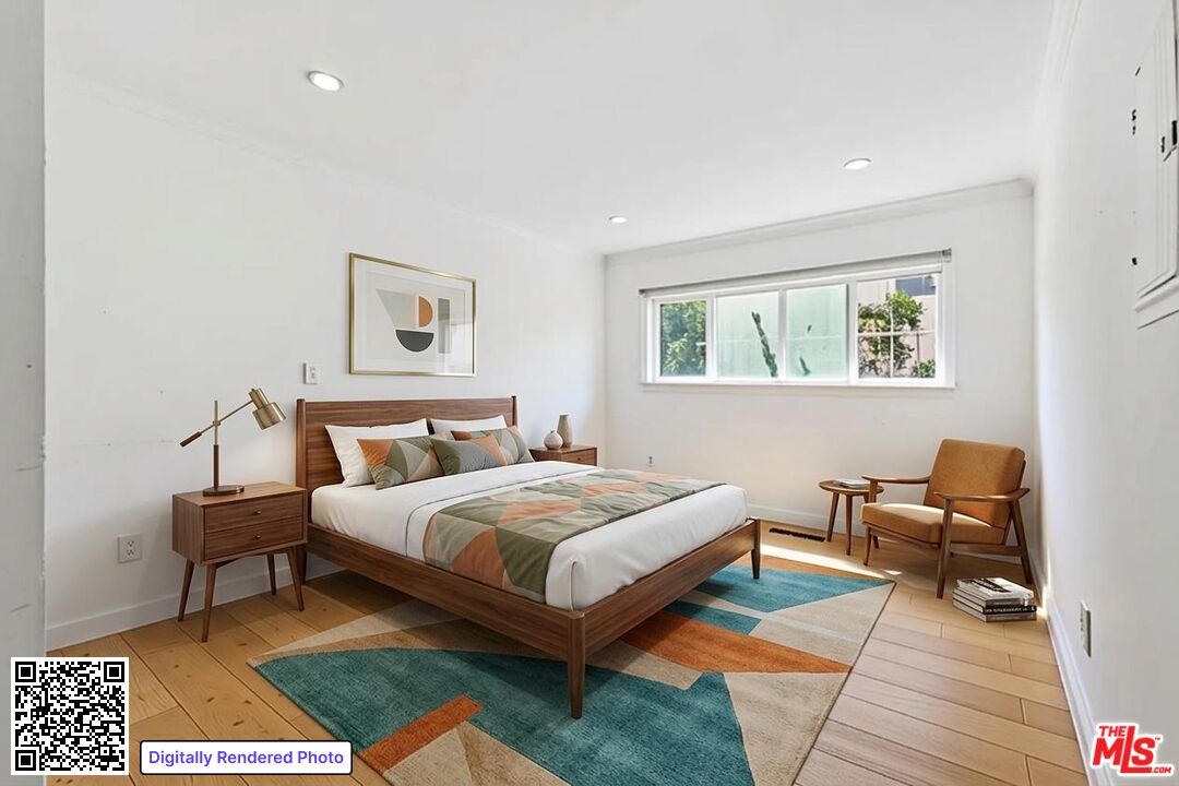 625 N Flores St Unit: 104