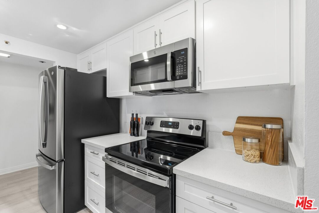 600 W 9th St Unit: 513