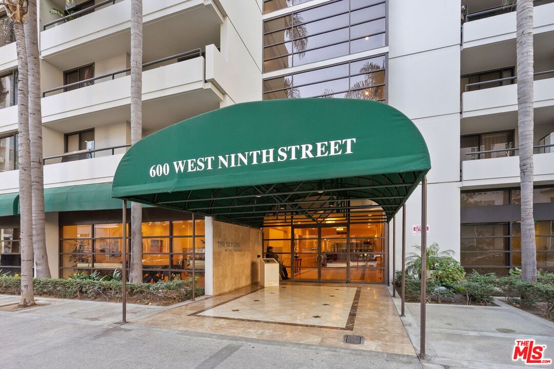 600 W 9th St Unit: 513