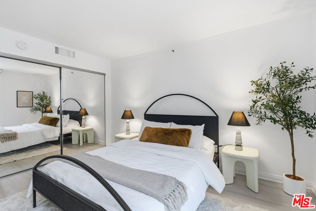 600 W 9th St Unit: 513