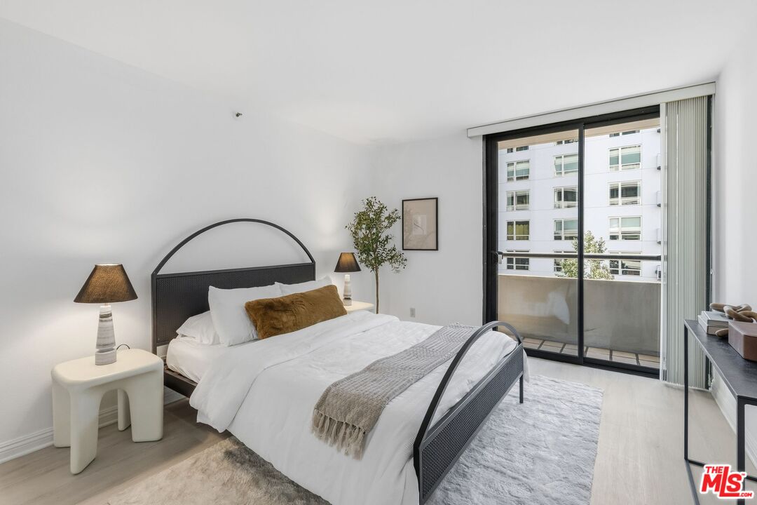 600 W 9th St Unit: 513