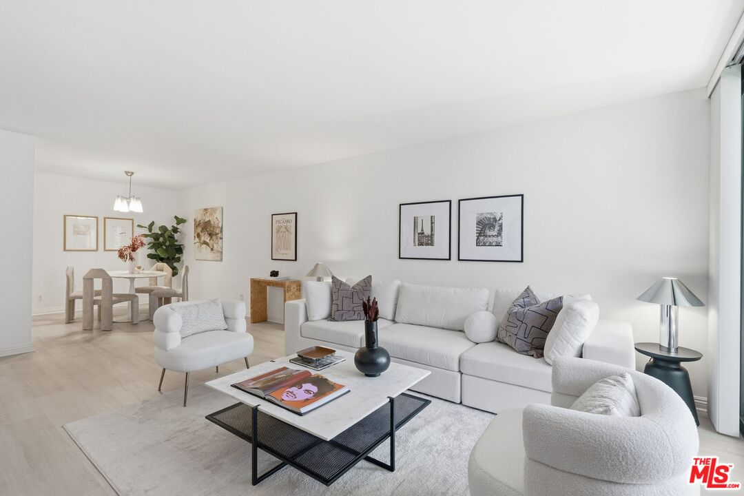 600 W 9th St Unit: 513