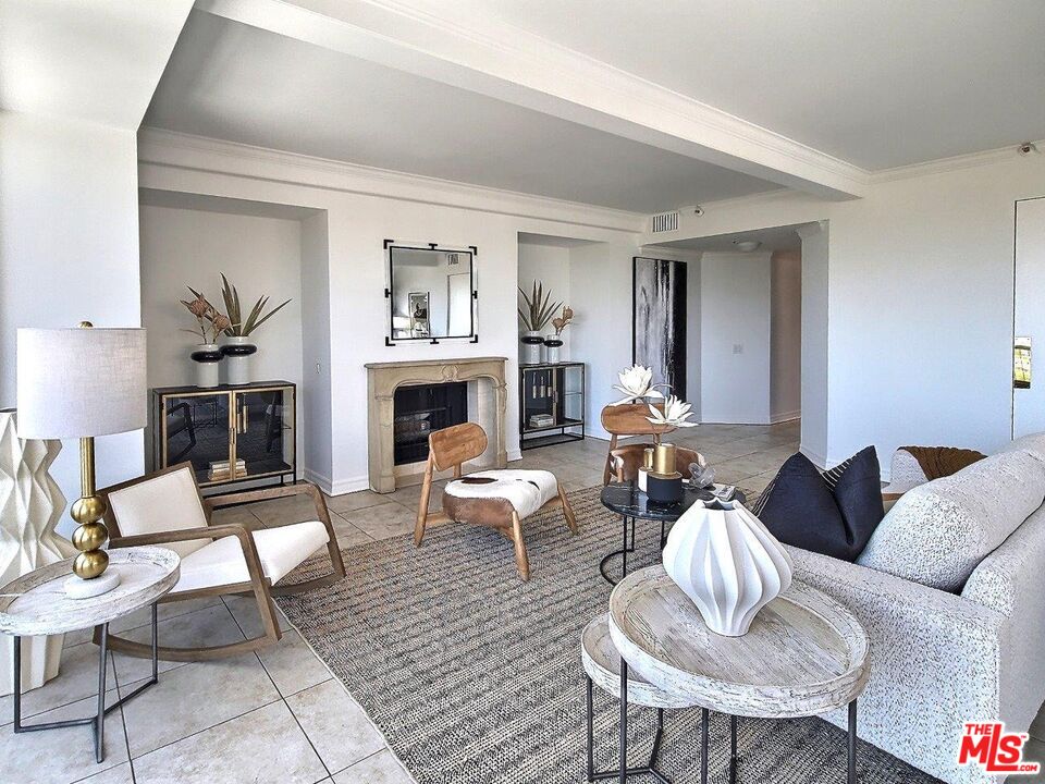 10550 WILSHIRE Unit: 1004