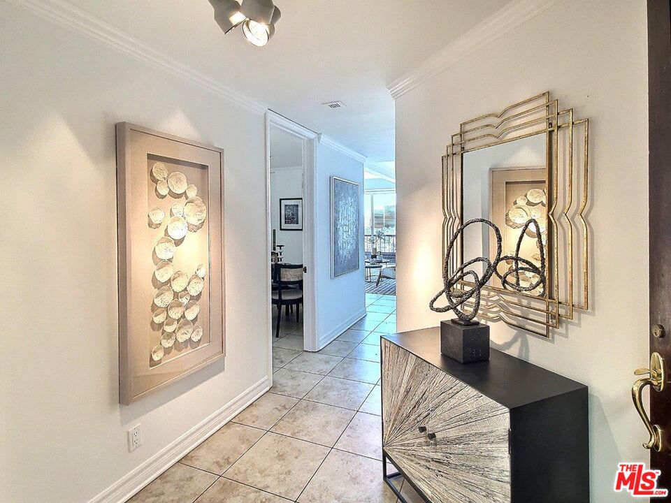 10550 WILSHIRE Unit: 1004
