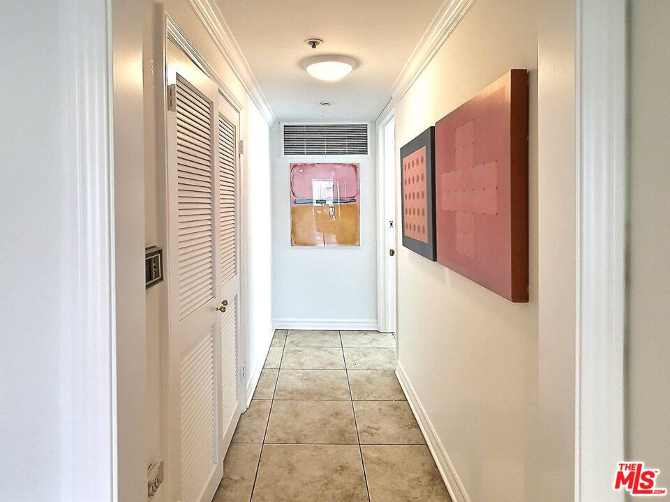 10550 WILSHIRE Unit: 1004
