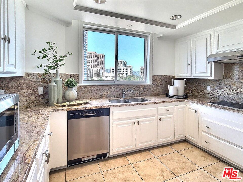 10550 WILSHIRE Unit: 1004