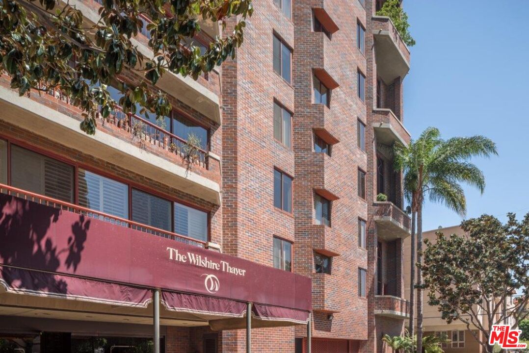 10550 WILSHIRE Unit: 1004