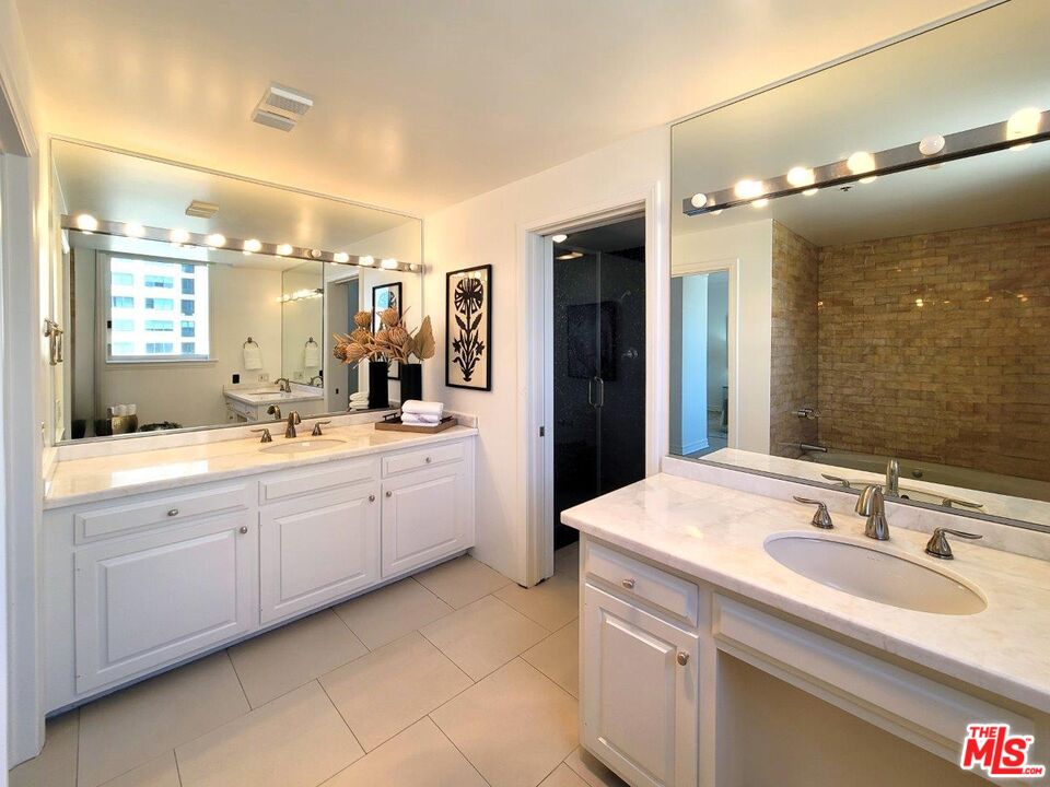 10550 WILSHIRE Unit: 1004