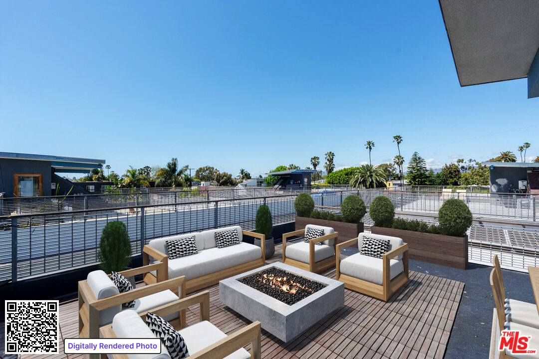 621 San Juan Ave Unit: A