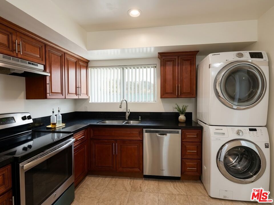 9221 Charleville Blvd Unit: B