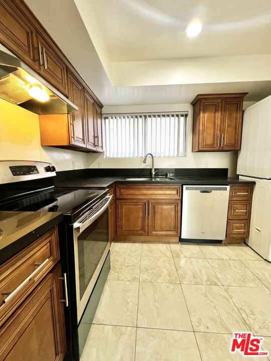 9221 Charleville Blvd Unit: B