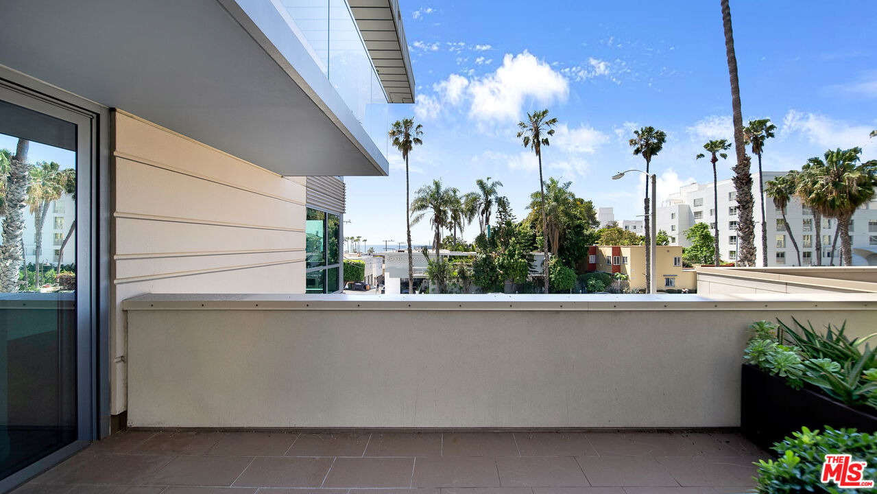 1755 Ocean Ave Unit: 303