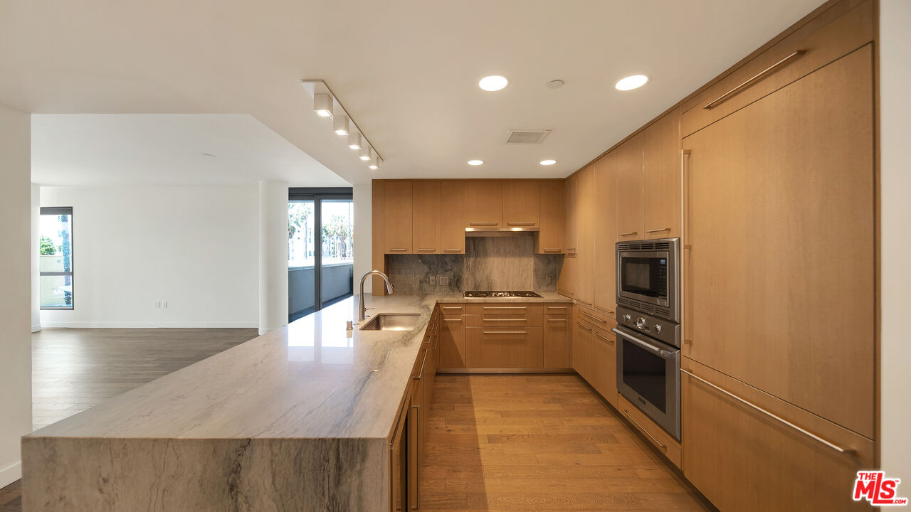 1755 Ocean Ave Unit: 303