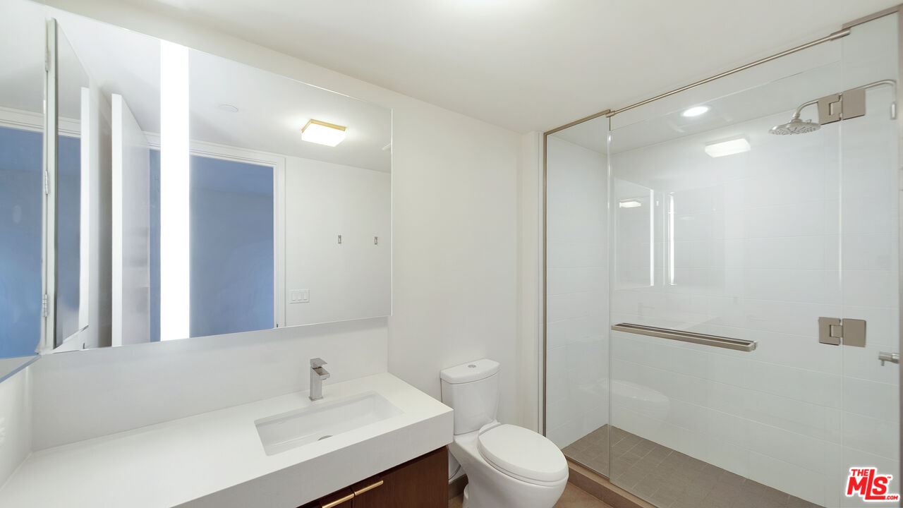 1755 Ocean Ave Unit: 303