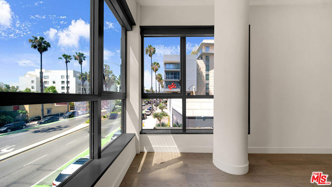 1755 Ocean Ave Unit: 303