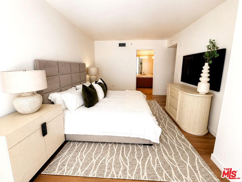 1755 Ocean Ave Unit: 303