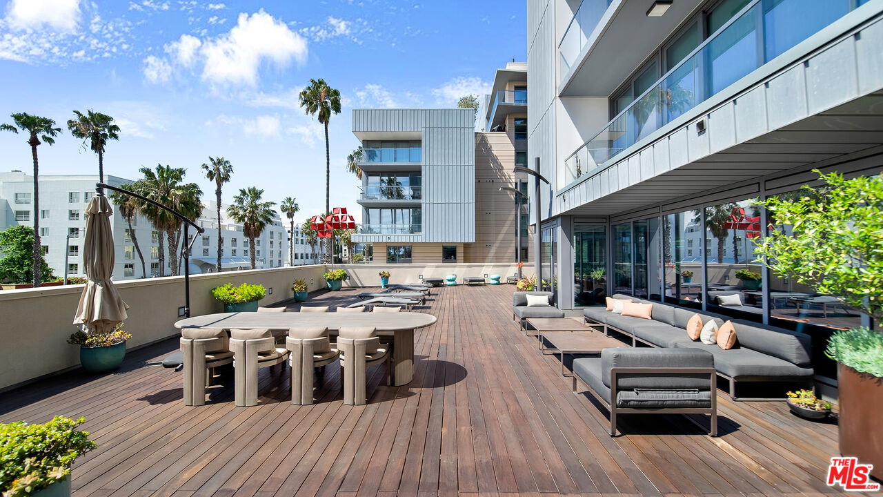 1755 Ocean Ave Unit: 303