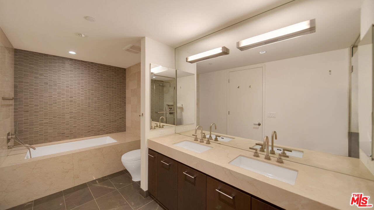 1755 Ocean Ave Unit: 303