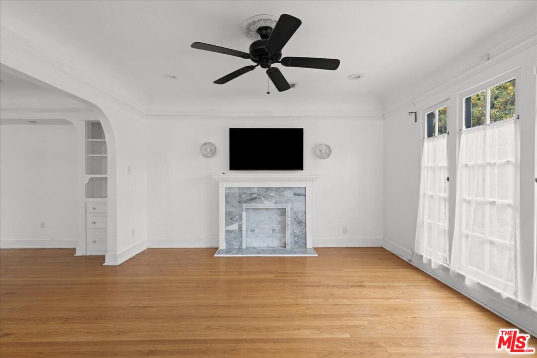 1018 Havenhurst Dr Unit: 1020