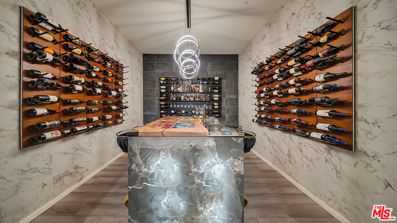 20111 W Piccadilly Ln