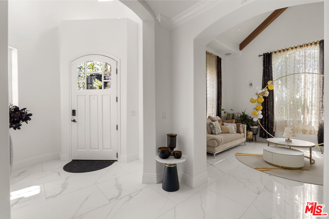 21615 Medina Estates Dr