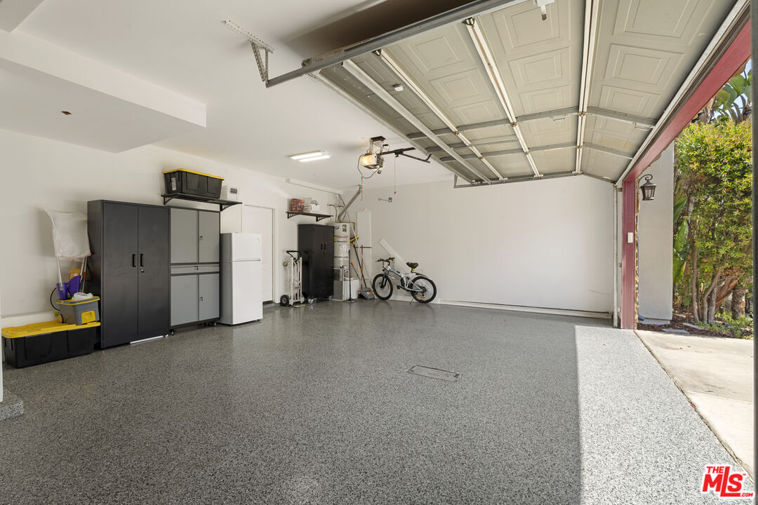 21615 Medina Estates Dr