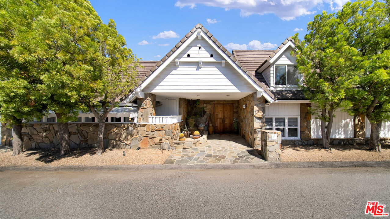 2312 Kimridge Rd