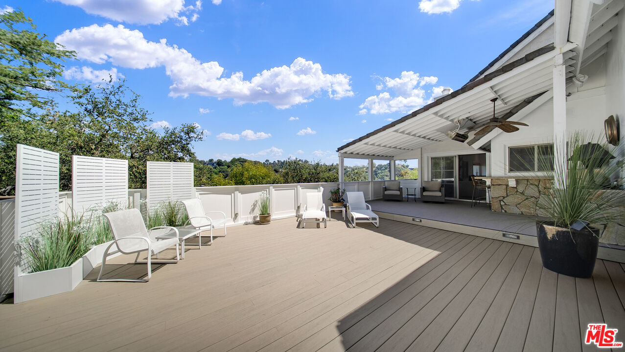 2312 Kimridge Rd
