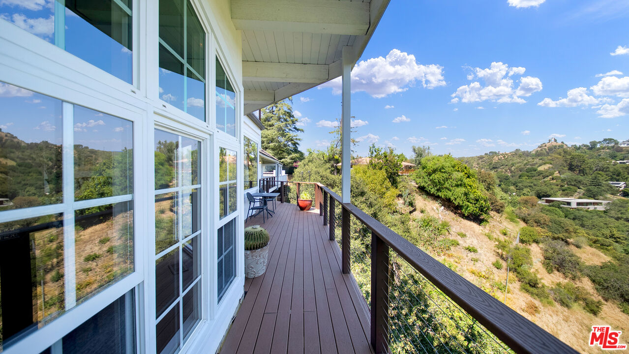 2312 Kimridge Rd