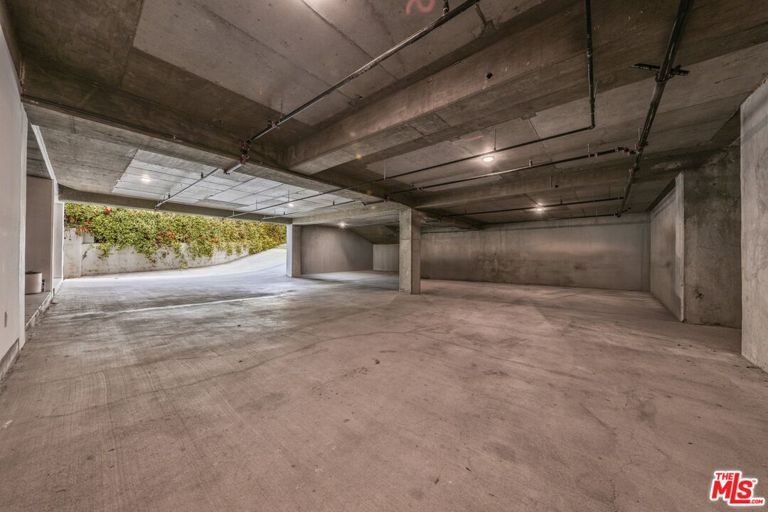12443 W Sunset Blvd