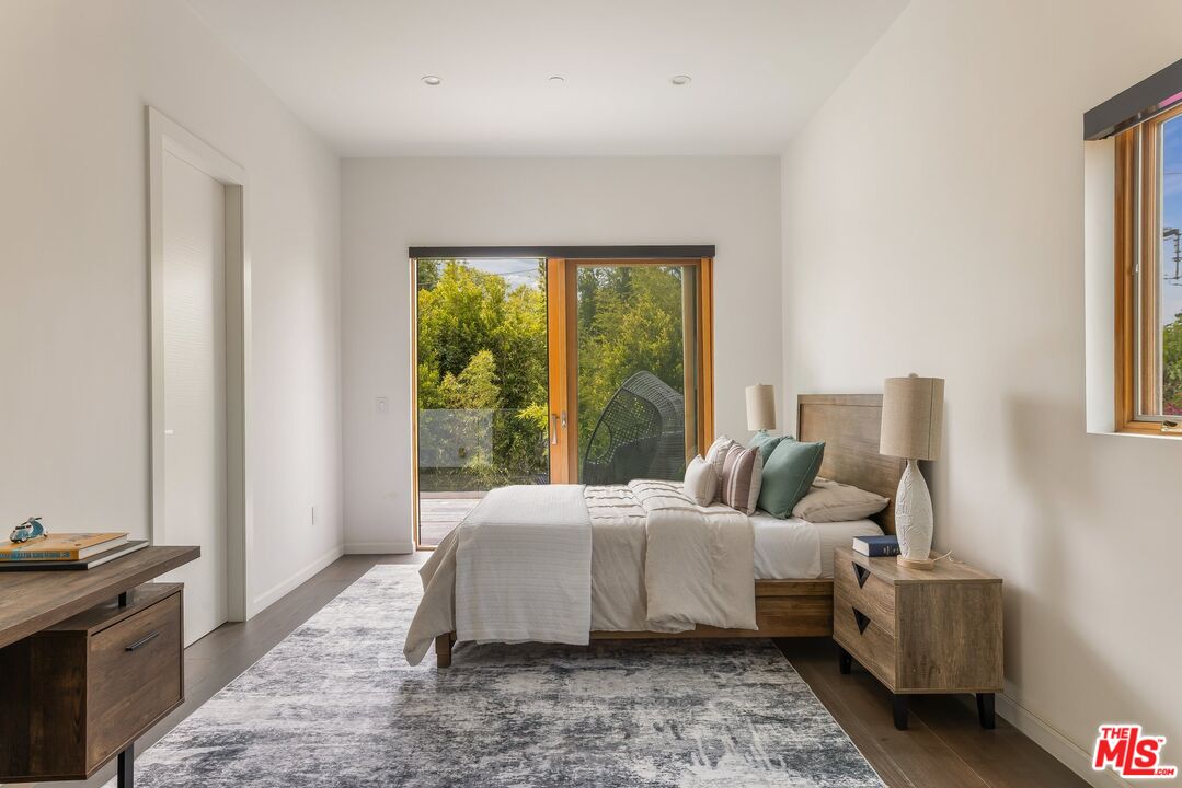 12443 W Sunset Blvd