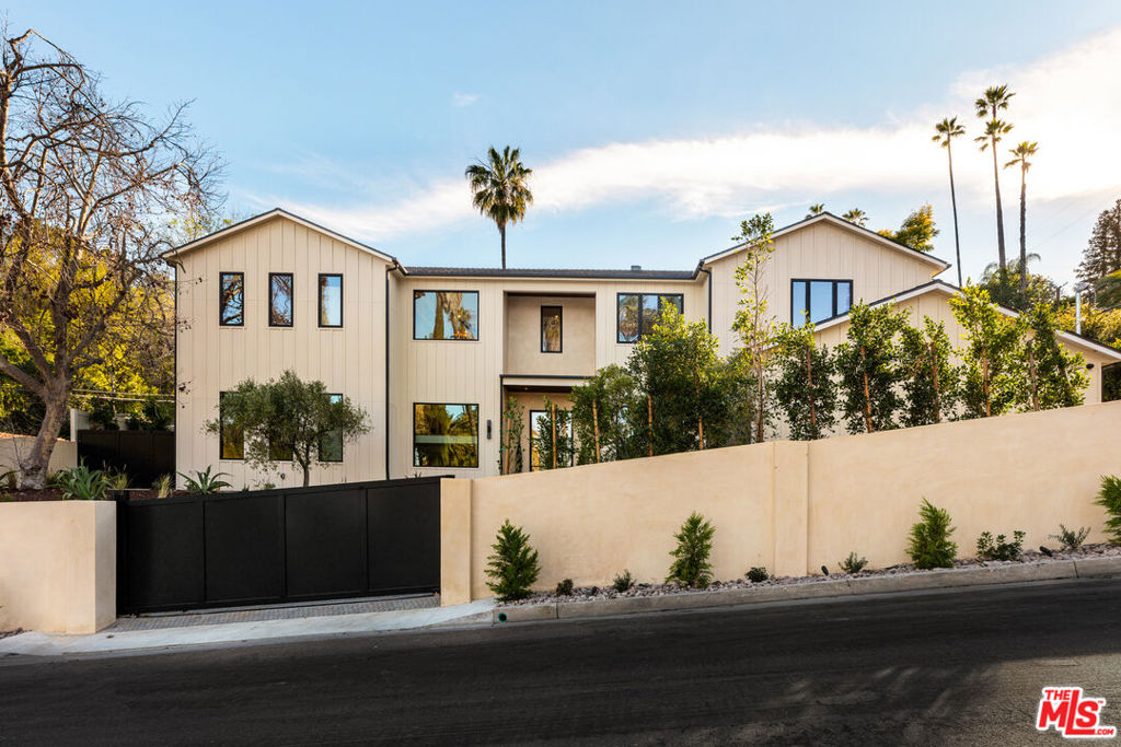 18100 Karen Drive