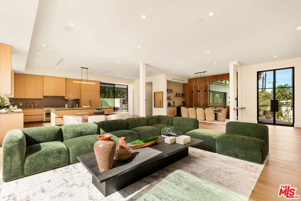 18100 Karen Drive