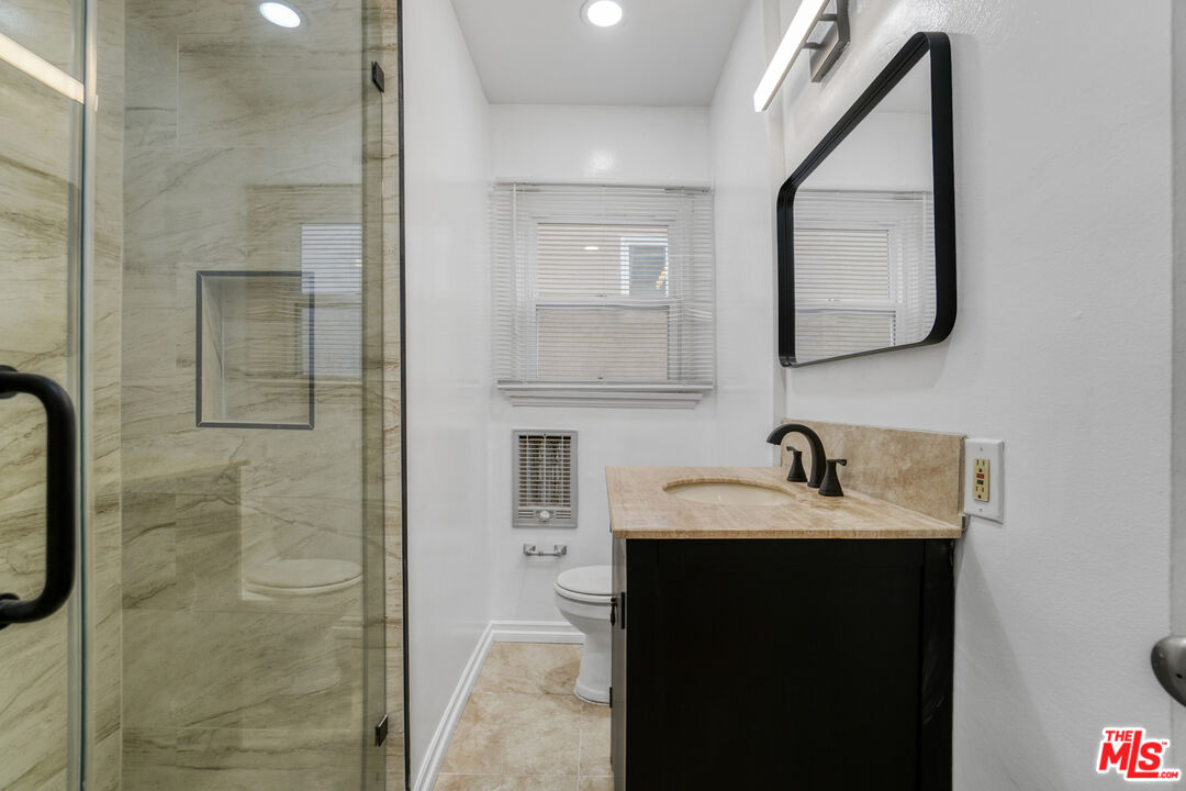 10620 Holman Ave Unit: 3