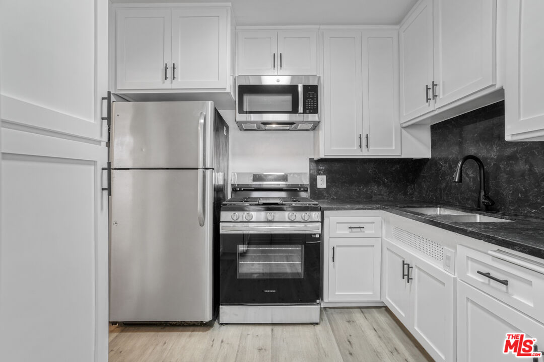 10620 Holman Ave Unit: 4