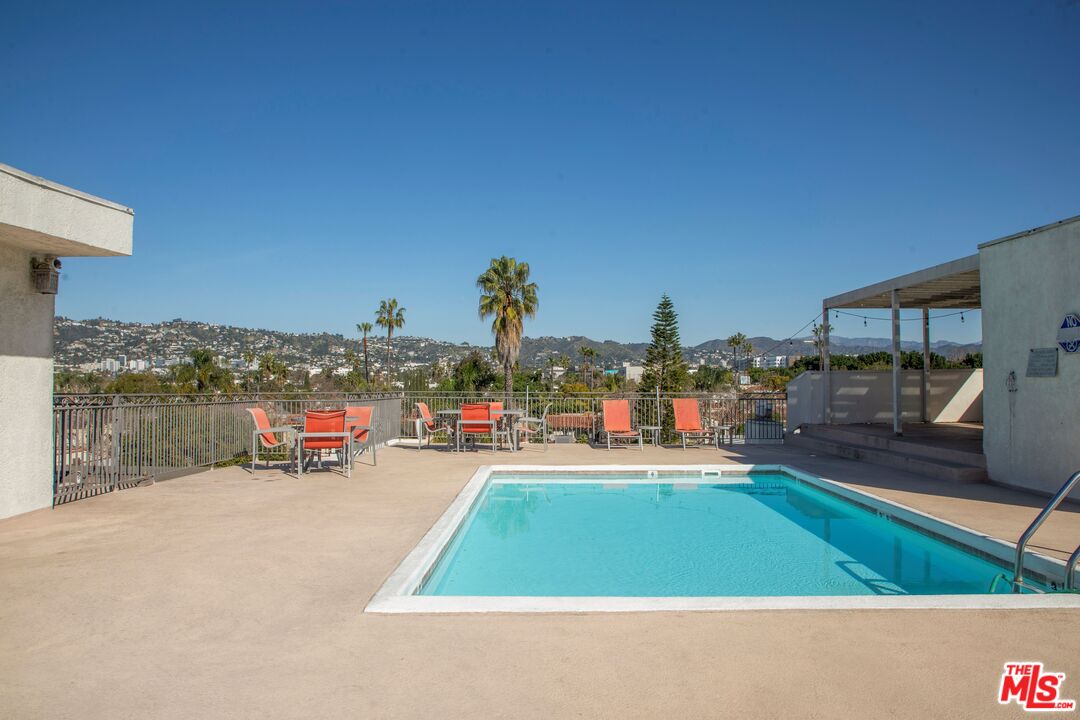 6151 Orange St Unit: 215