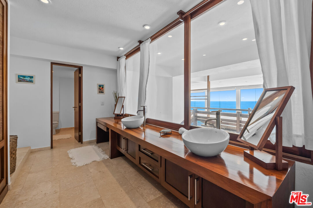 402 Herradura Unit: Mexico