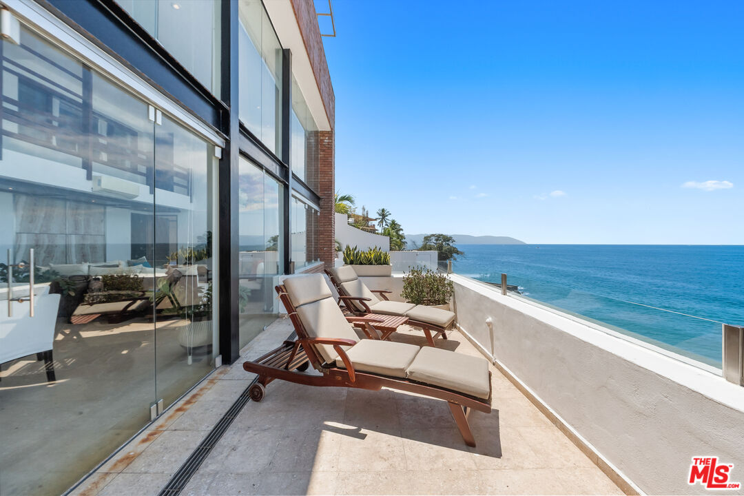 402 Herradura Unit: Mexico