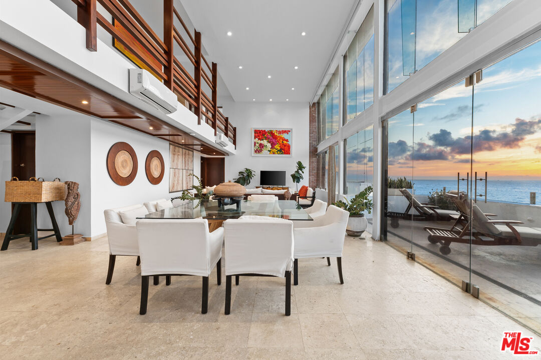 402 Herradura Unit: Mexico