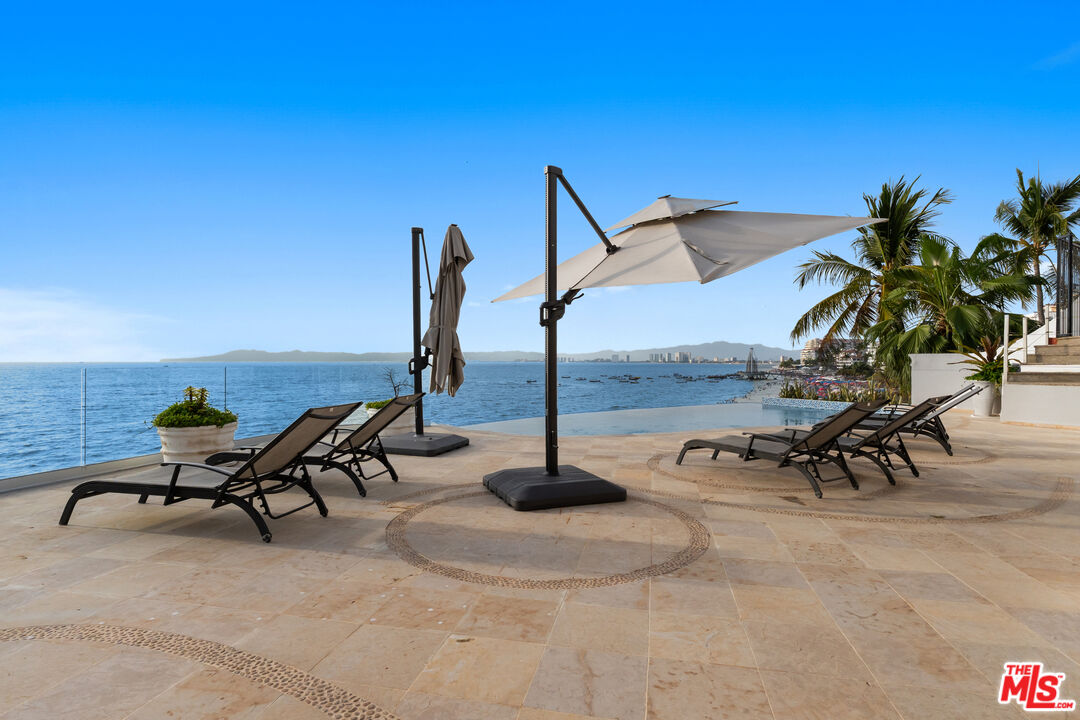 402 Herradura Unit: Mexico