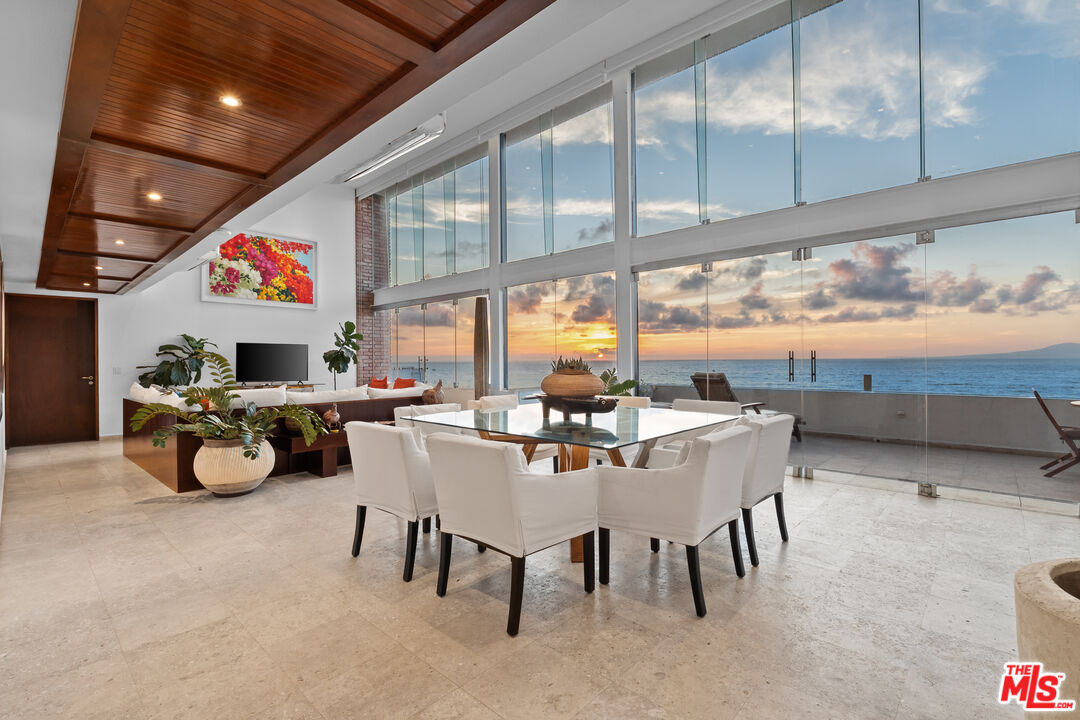 402 Herradura Unit: Mexico