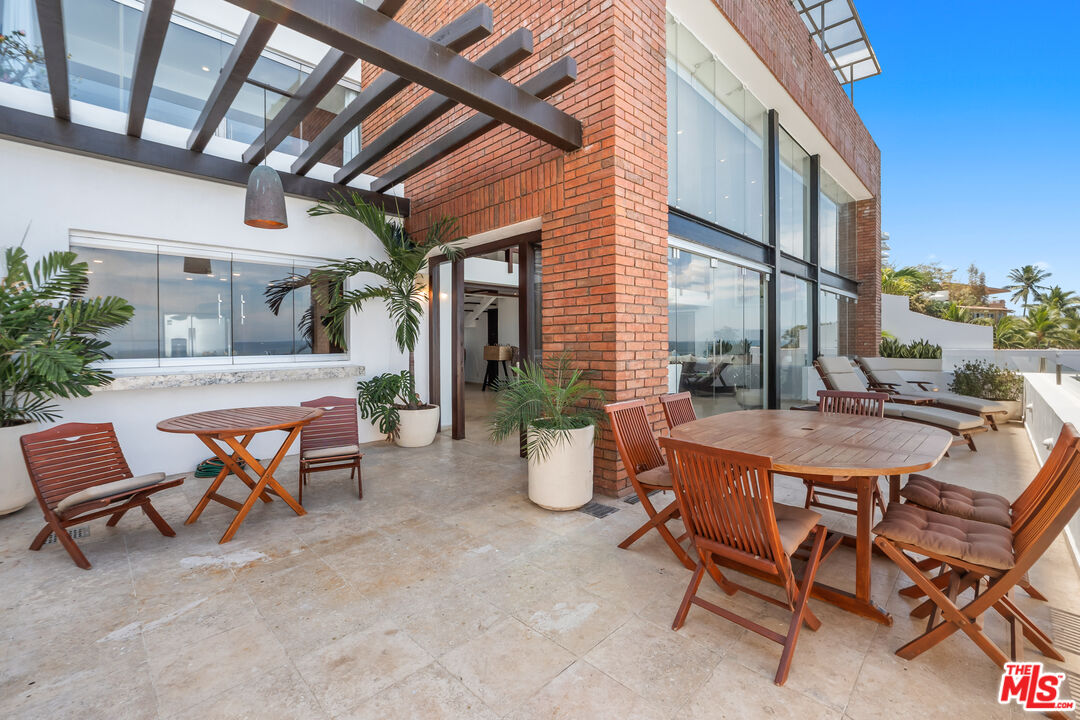 402 Herradura Unit: Mexico