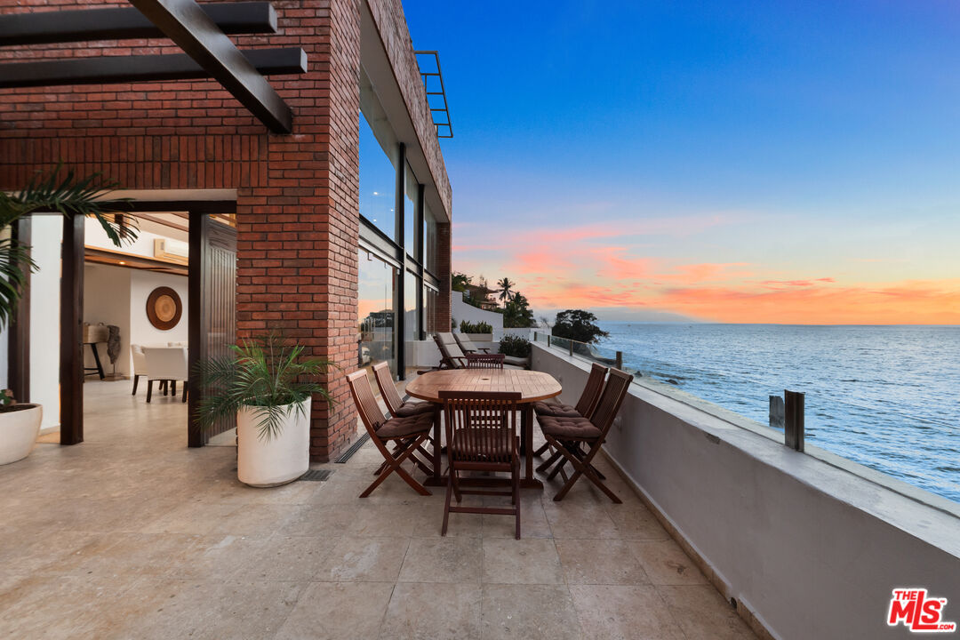 402 Herradura Unit: Mexico