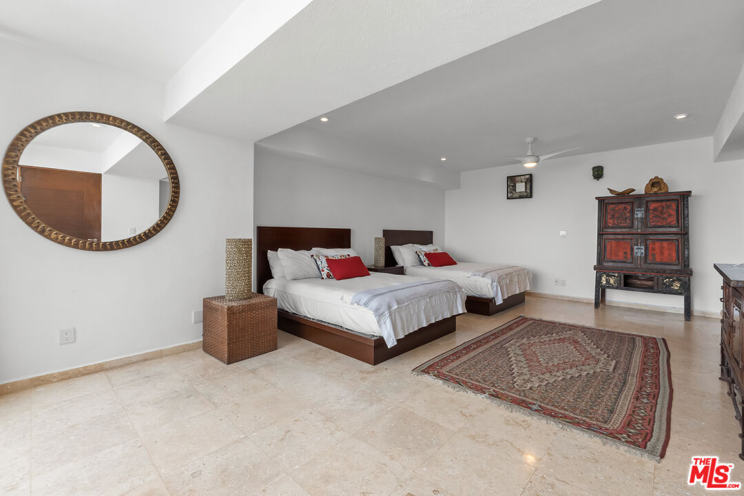 402 Herradura Unit: Mexico