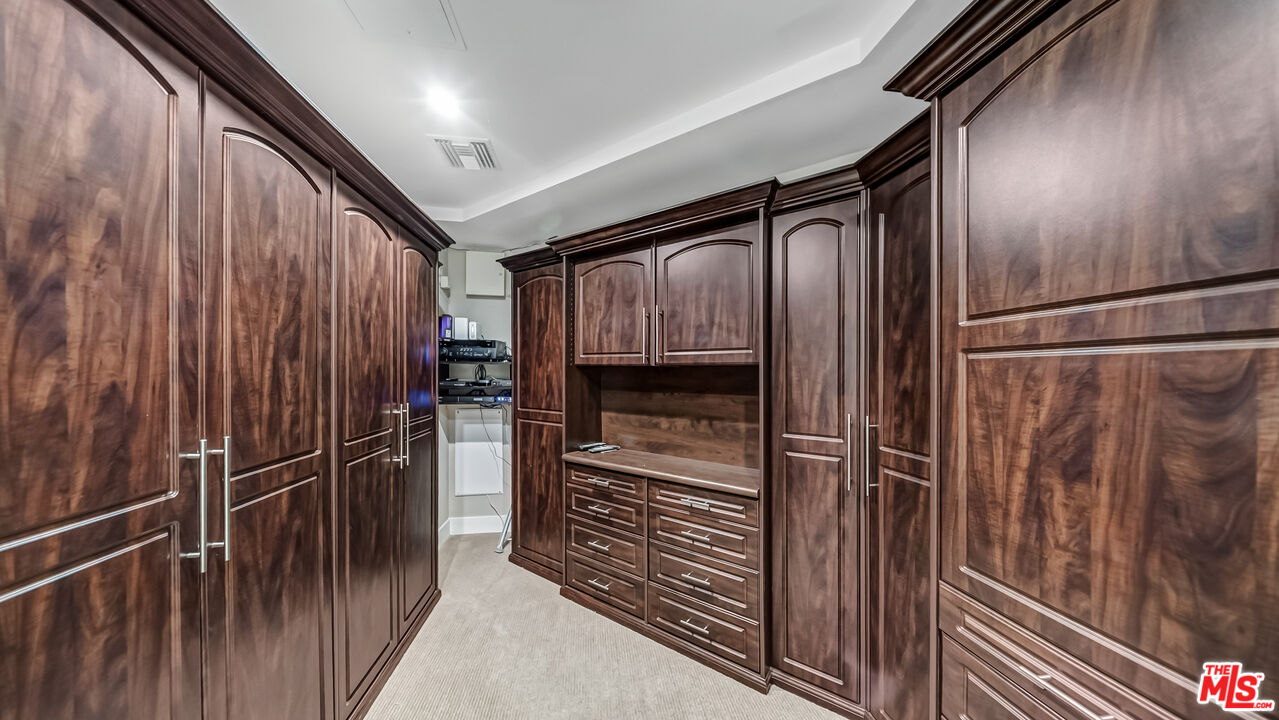 460 N Palm Dr Unit: 506PH