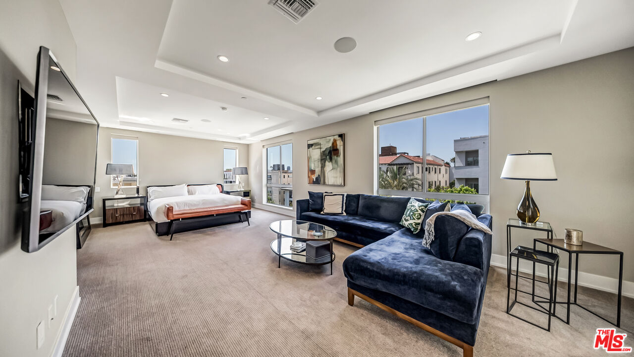 460 N Palm Dr Unit: 506PH