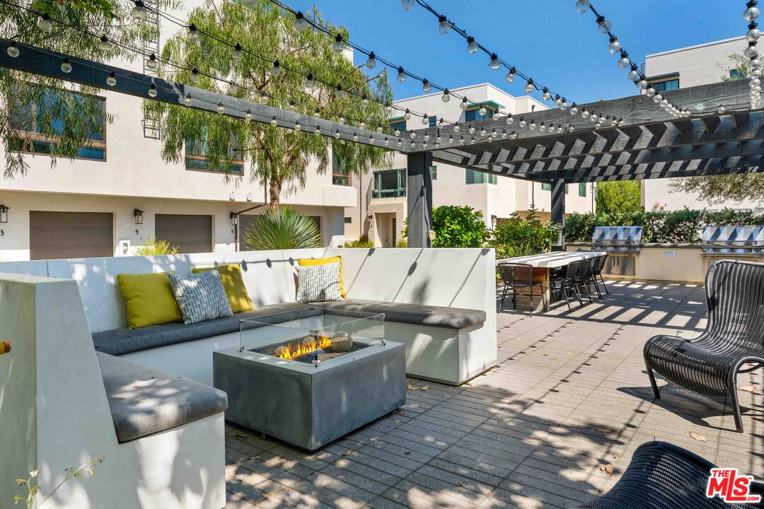 2911 W Exposition Pl Unit: 1