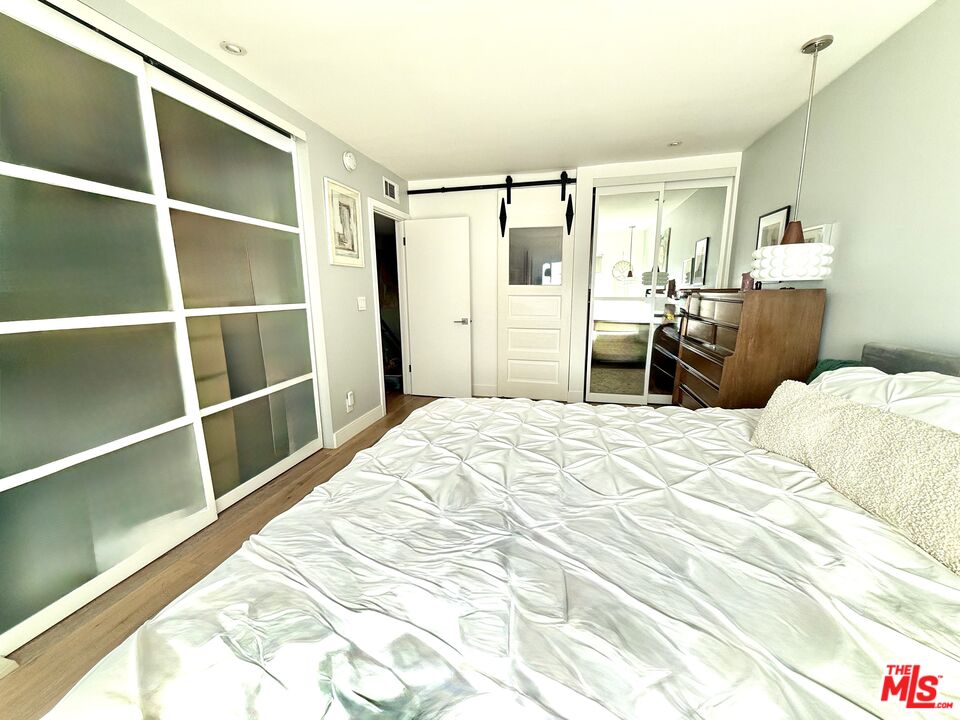 4305 Alla Rd Unit: 8
